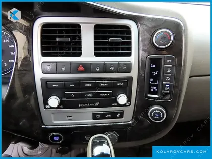 HYUNDAI PORTER II SUPER CABIN LPG