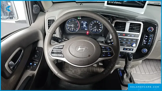 HYUNDAI PORTER II SUPER CABIN LPG