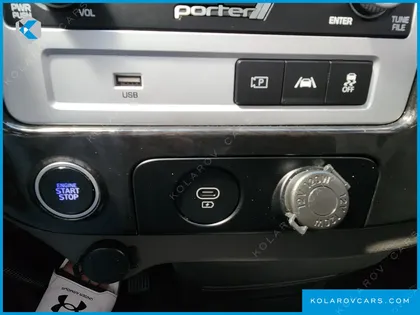 HYUNDAI PORTER II SUPER CABIN LPG