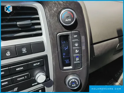 HYUNDAI PORTER II SUPER CABIN LPG