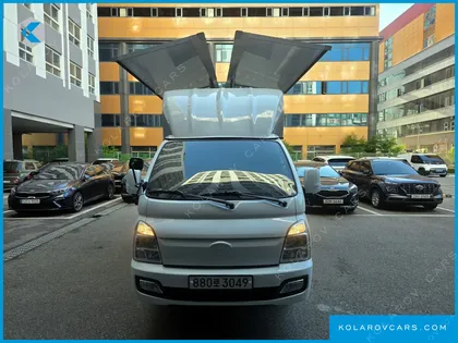 HYUNDAI PORTER II SUPER CABIN LPG