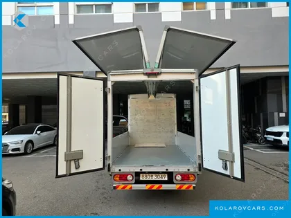 HYUNDAI PORTER II SUPER CABIN LPG