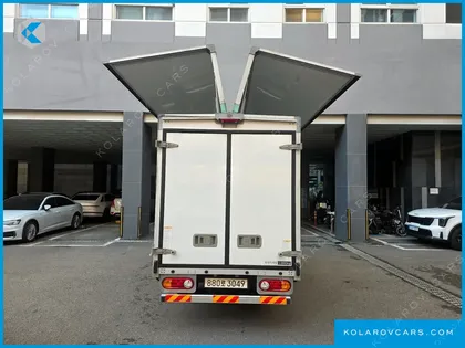 HYUNDAI PORTER II SUPER CABIN LPG
