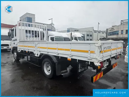 HYUNDAI MEGA TRUCK GOLD