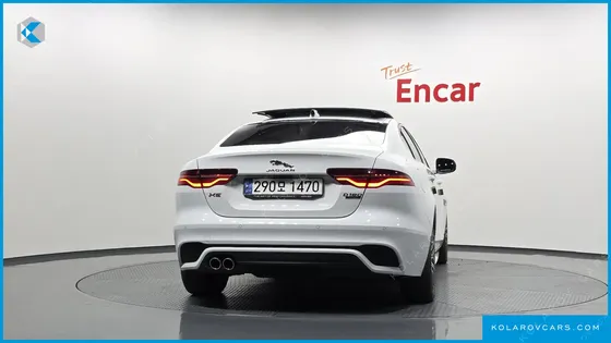 JAGUAR XE D180 R-DYNAMIC S