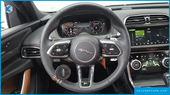 JAGUAR XE D180 R-DYNAMIC S