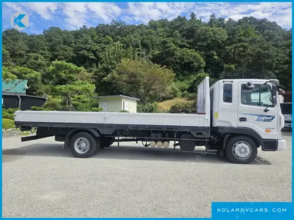 HYUNDAI MEGA TRUCK GOLD