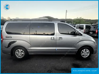 HYUNDAI GRAND STAREX NONE