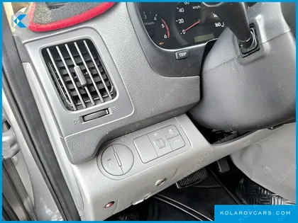 HYUNDAI GRAND STAREX NONE