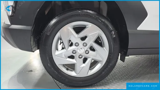 HYUNDAI KONA GASOLINE 2.0 2WD