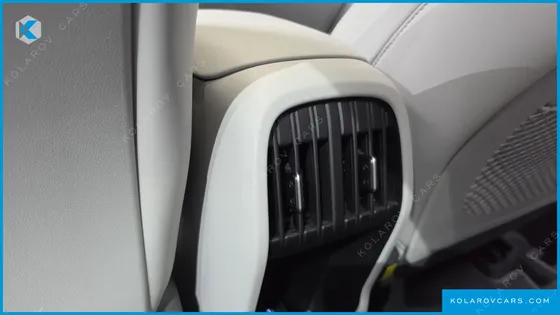HYUNDAI KONA GASOLINE 2.0 2WD