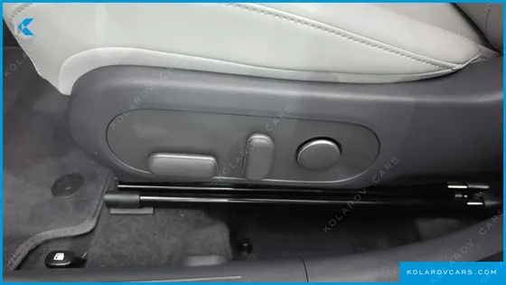 HYUNDAI KONA GASOLINE 2.0 2WD