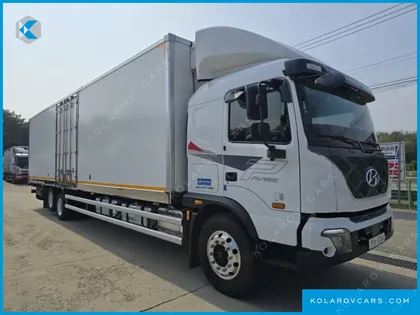 HYUNDAI MEGA TRUCK GOLD