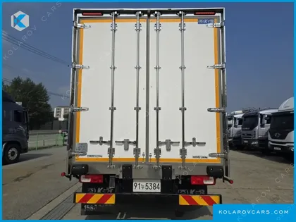 HYUNDAI MEGA TRUCK GOLD