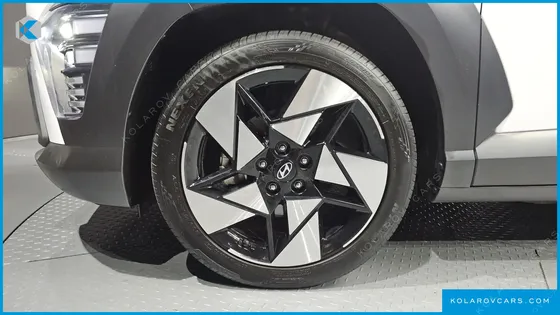 HYUNDAI KONA GASOLINE 2.0 2WD