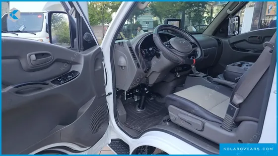 HYUNDAI PORTER II SUPER CABIN LPG