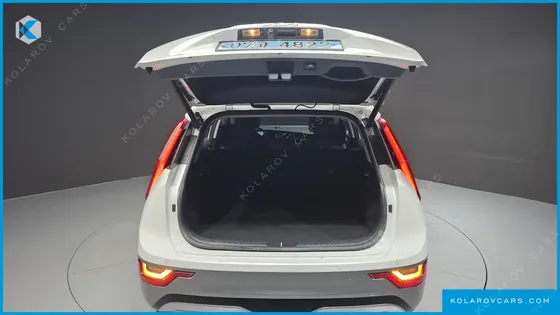 KIA NIRO EARTH