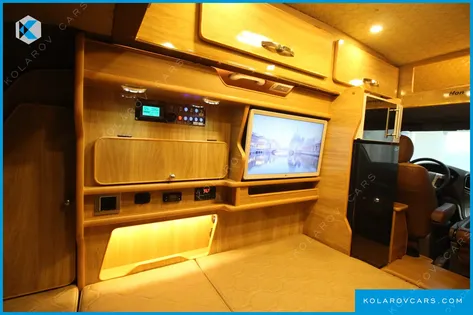 HYUNDAI GRAND STAREX NONE