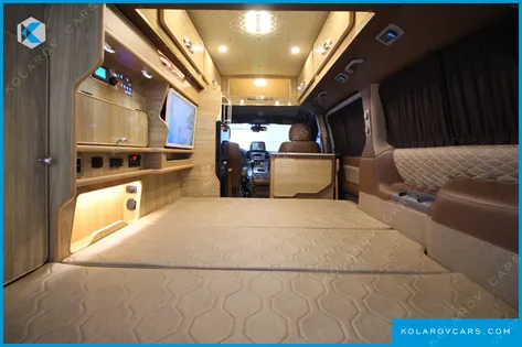 HYUNDAI GRAND STAREX NONE