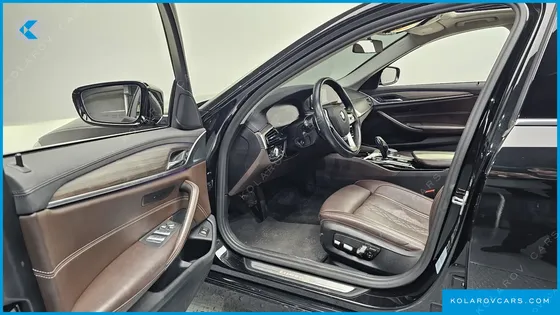 BMW 5 SERIES 520D LUXURY PLUS