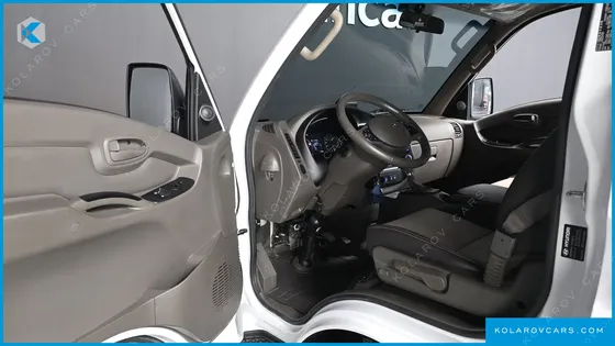 HYUNDAI PORTER II SUPER CABIN LPG