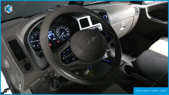 HYUNDAI PORTER II SUPER CABIN LPG