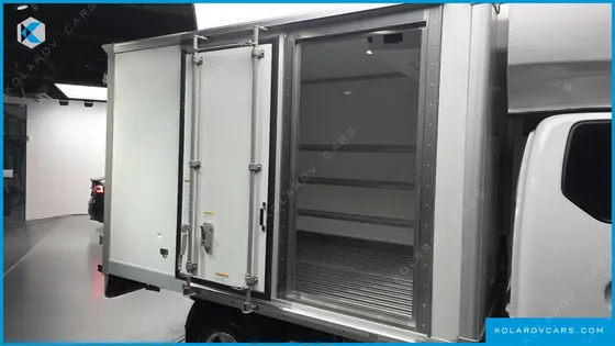HYUNDAI PORTER II SUPER CABIN LPG