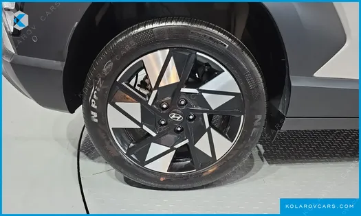 HYUNDAI KONA GASOLINE 2.0 2WD