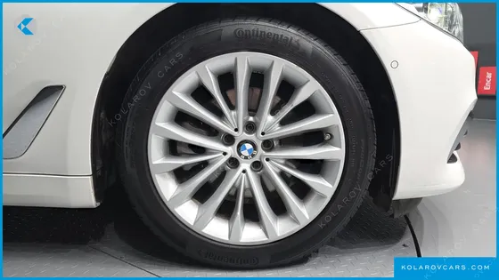 BMW 5 SERIES 520D LUXURY PLUS