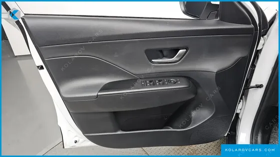 HYUNDAI KONA GASOLINE 2.0 2WD