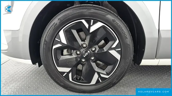 KIA NIRO EARTH