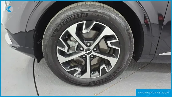 KIA SPORTAGE SIGNATURE 2WD