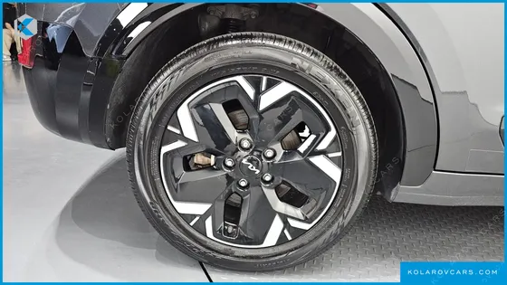KIA NIRO EARTH