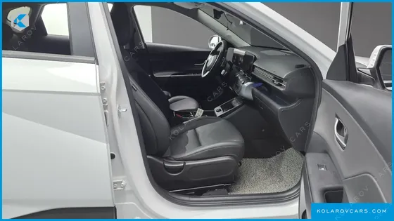 HYUNDAI KONA GASOLINE 2.0 2WD