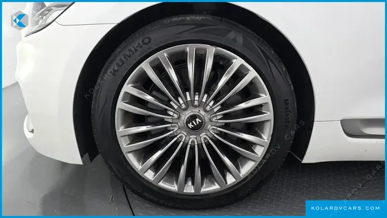 KIA K9 3.8 GDI AWD