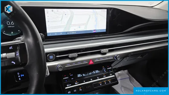 HYUNDAI GRANDEUR 2,5 GASOLINE 2WD