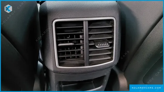 KIA SPORTAGE NOBLELESS 2WD