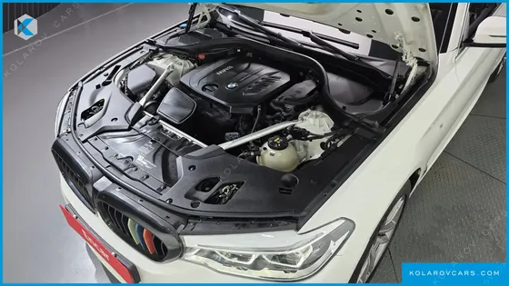 BMW 5 SERIES 520D XDRIVE M SPORT PACKAGE PLUS