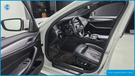BMW 5 SERIES 520D XDRIVE M SPORT PACKAGE PLUS