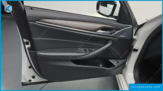 BMW 5 SERIES 520D XDRIVE M SPORT PACKAGE PLUS