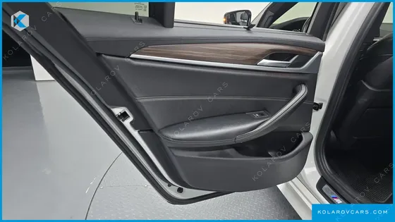 BMW 5 SERIES 520D XDRIVE M SPORT PACKAGE PLUS