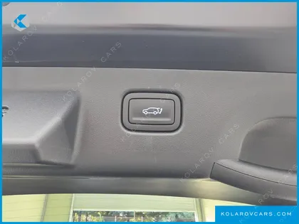 HYUNDAI KONA GASOLINE 2.0 2WD