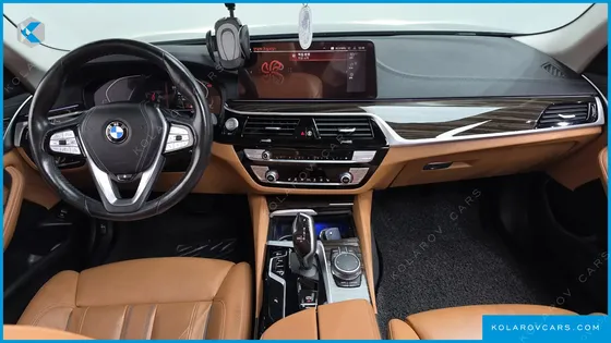 BMW 5 SERIES 520I LUXURY