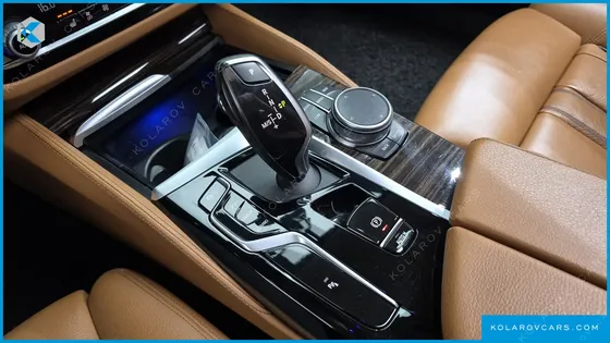 BMW 5 SERIES 520I LUXURY