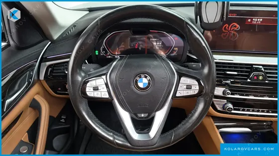 BMW 5 SERIES 520I LUXURY
