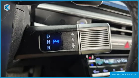 HYUNDAI GRANDEUR 2,5 GASOLINE 2WD