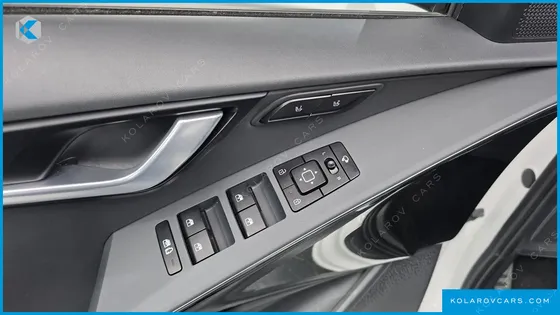 KIA NIRO EARTH