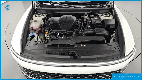 HYUNDAI GRANDEUR 2,5 GASOLINE 2WD