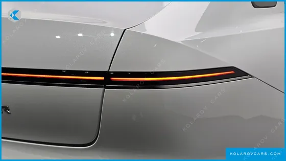 HYUNDAI GRANDEUR 2,5 GASOLINE 2WD