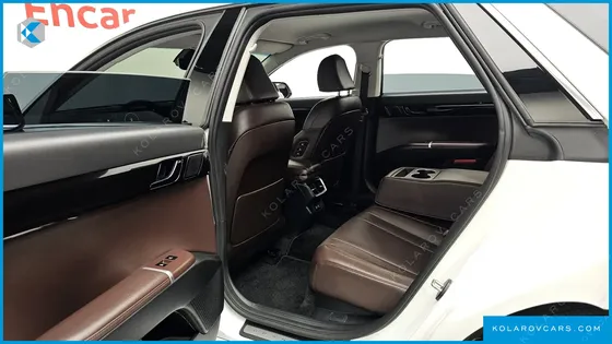 HYUNDAI GRANDEUR 2,5 GASOLINE 2WD